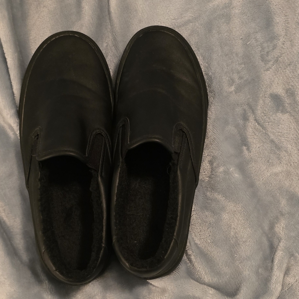 Lugz Slip On Fleece Lined Women's Shoes, Size 8.5 (Bin 10) - Picture 2 of 9